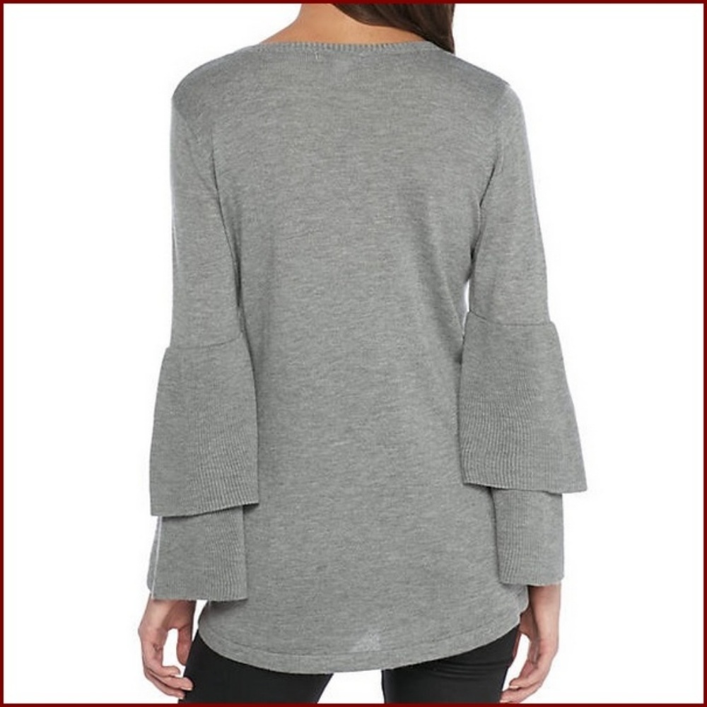 ❣️LAST ONE❣️ Tiered Bell Sleeve Sweater 8ho15b8c1a - Picture 2 of 5